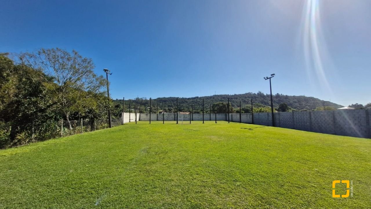 Casa de Condomínio com 172m², 2 quartos (sendo 1 suíte), 3 garagens, no bairro Vargem Grande em Florianópolis