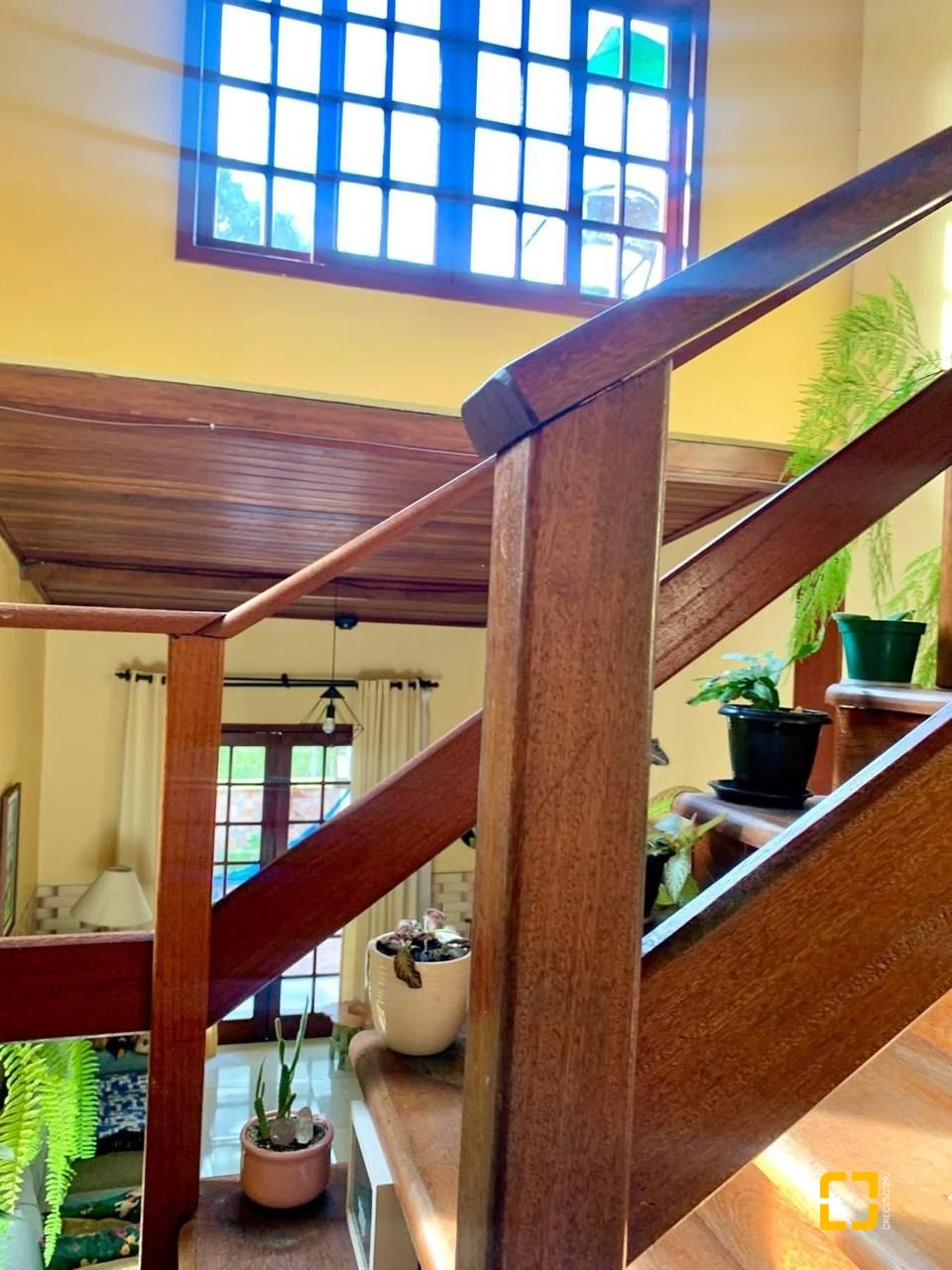 Casa com 157m², 4 quartos, 1 garagem, no bairro Armação em Florianópolis