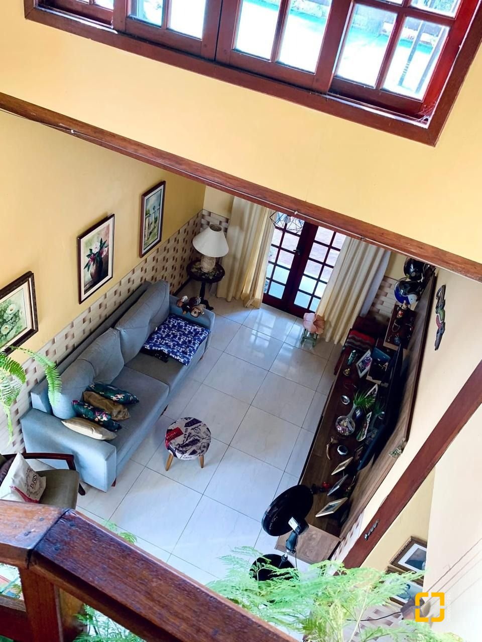 Casa com 157m², 4 quartos, 1 garagem, no bairro Armação em Florianópolis