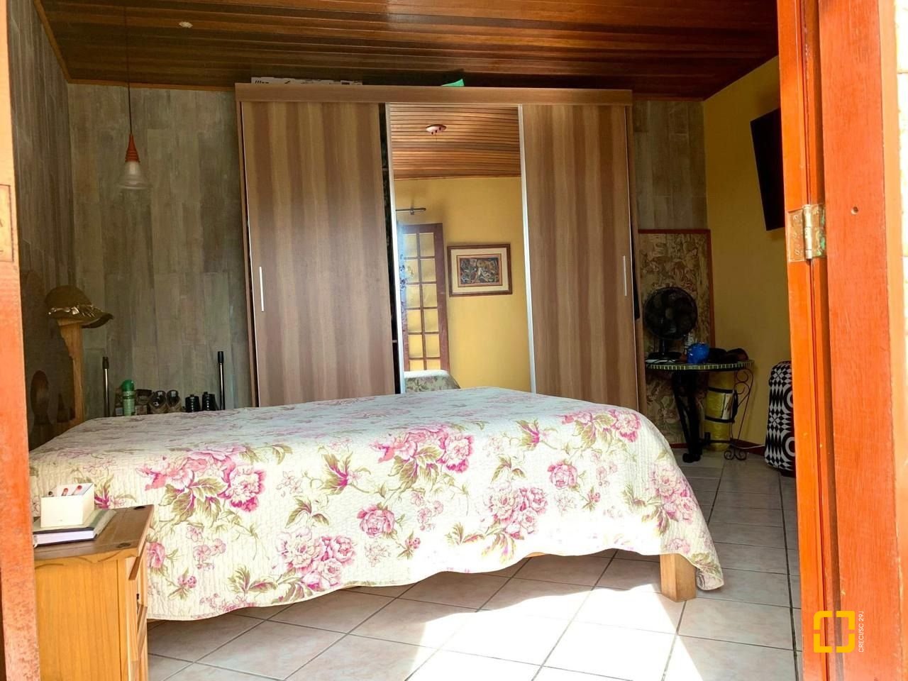 Casa com 157m², 4 quartos, 1 garagem, no bairro Armação em Florianópolis
