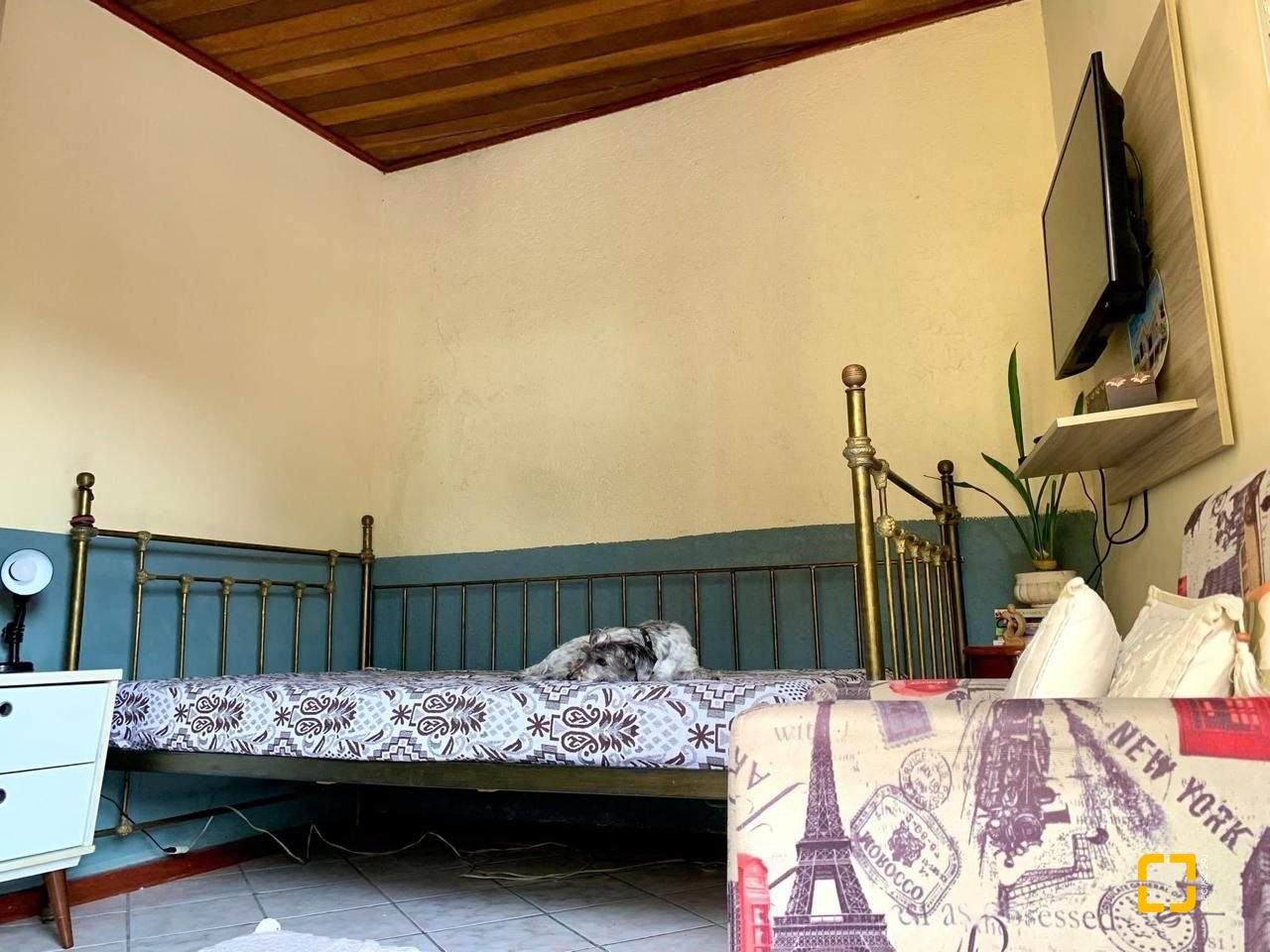 Casa com 157m², 4 quartos, 1 garagem, no bairro Armação em Florianópolis