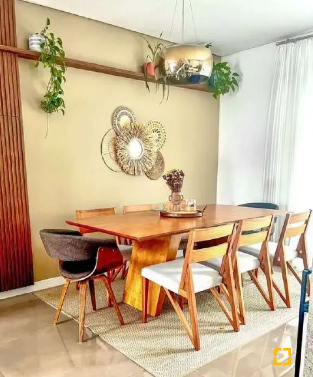 Casa com 141m², 6 quartos (sendo 3 suítes), 2 garagens, no bairro Ingleses em Florianópolis