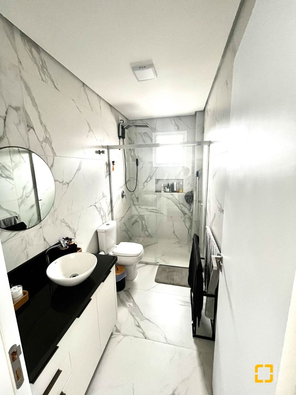 Casa com 141m², 6 quartos (sendo 3 suítes), 2 garagens, no bairro Ingleses em Florianópolis