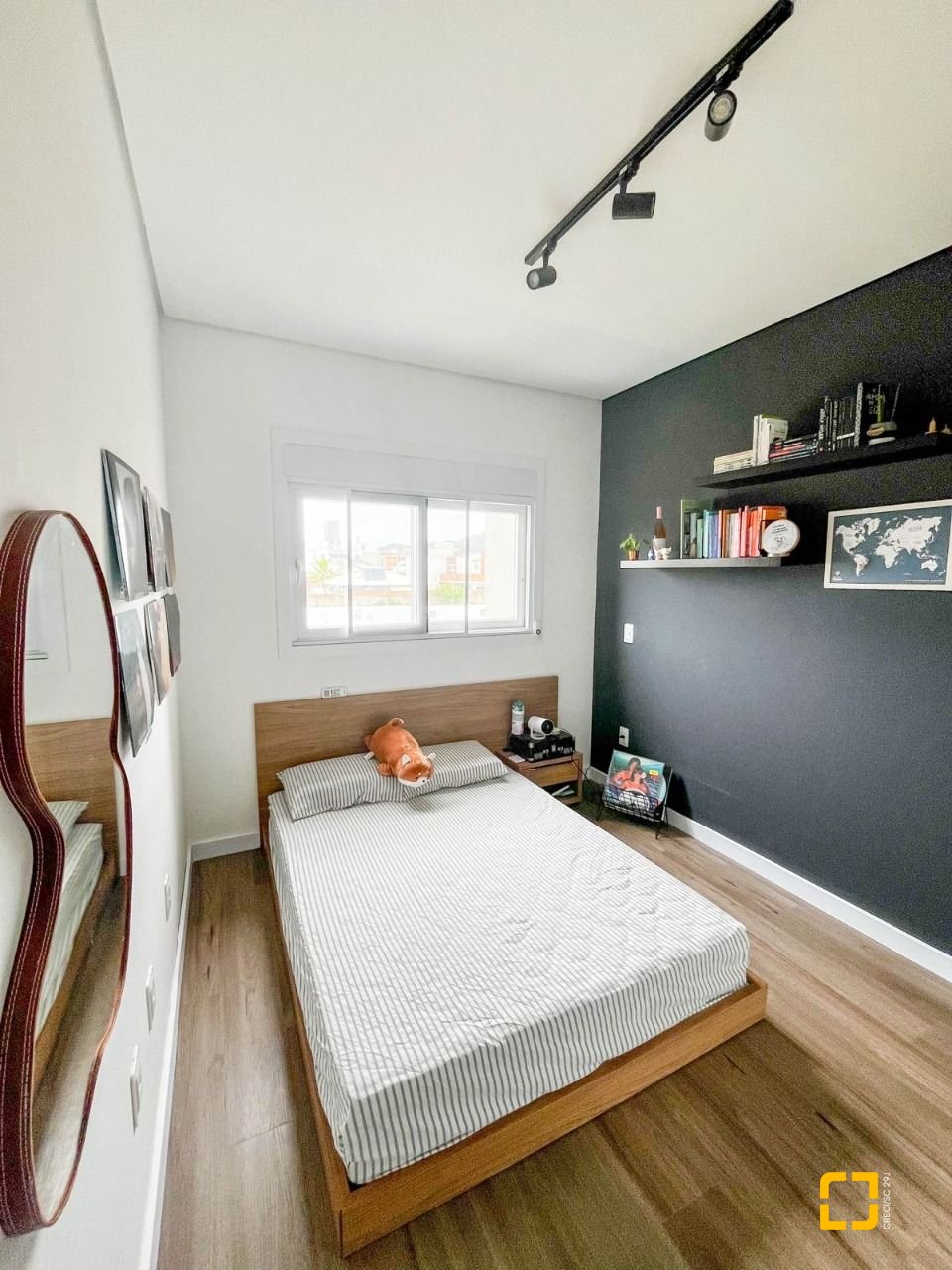 Casa com 141m², 6 quartos (sendo 3 suítes), 2 garagens, no bairro Ingleses em Florianópolis