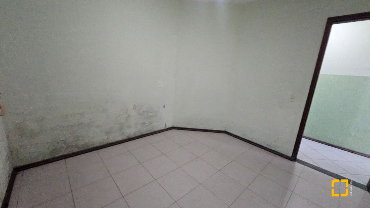 Casa com 141m², 3 quartos, 2 garagens, no bairro Campeche em Florianópolis