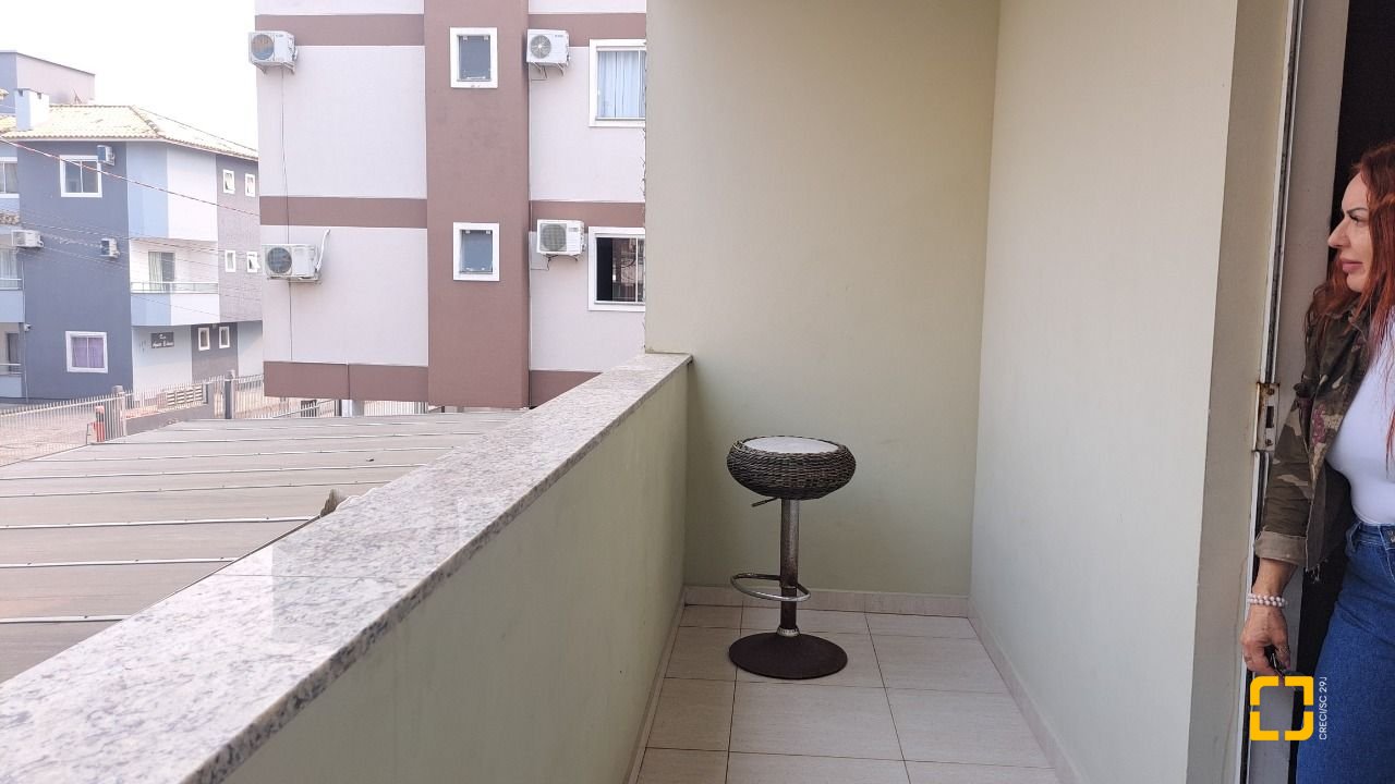 Apartamento com 98m², 3 quartos (sendo 1 suíte), 1 garagem, no bairro Ingleses em Florianópolis