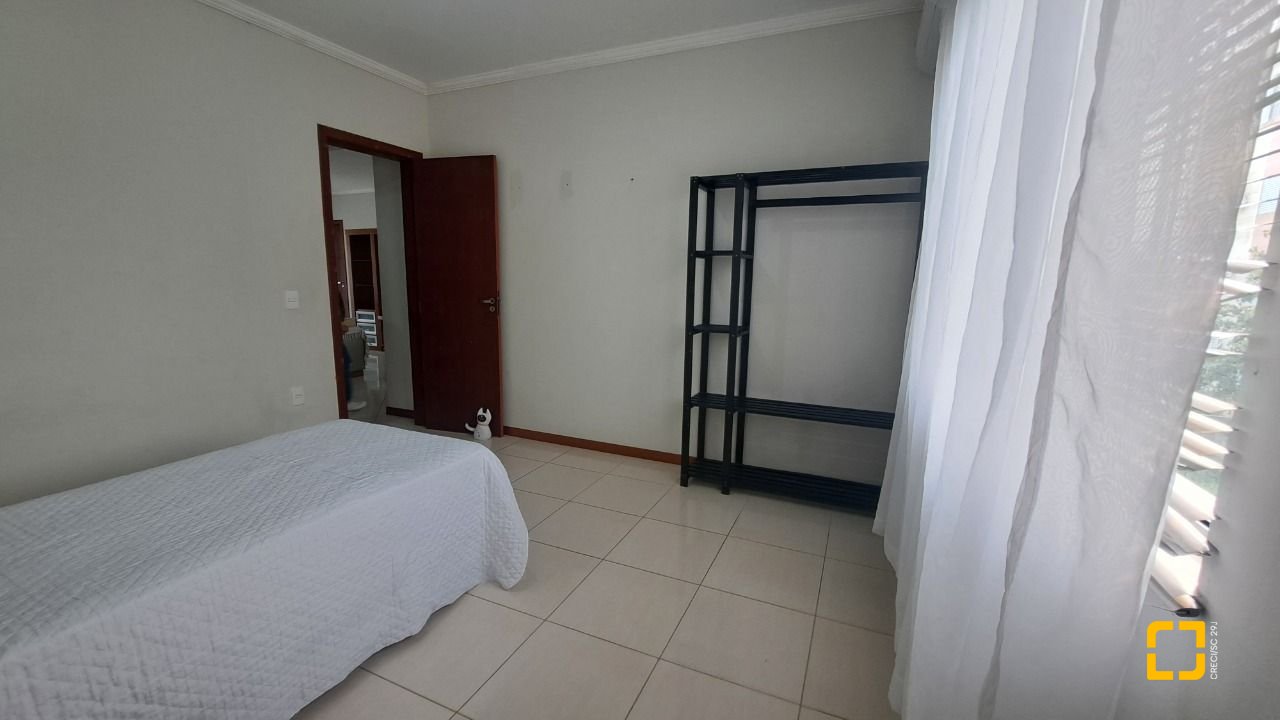 Apartamento com 98m², 3 quartos (sendo 1 suíte), 1 garagem, no bairro Ingleses em Florianópolis