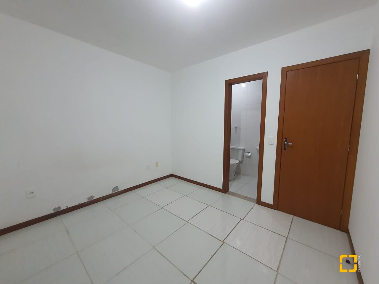 Apartamento com 60m², 3 quartos (sendo 1 suíte), 1 garagem, no bairro Ingleses em Florianópolis