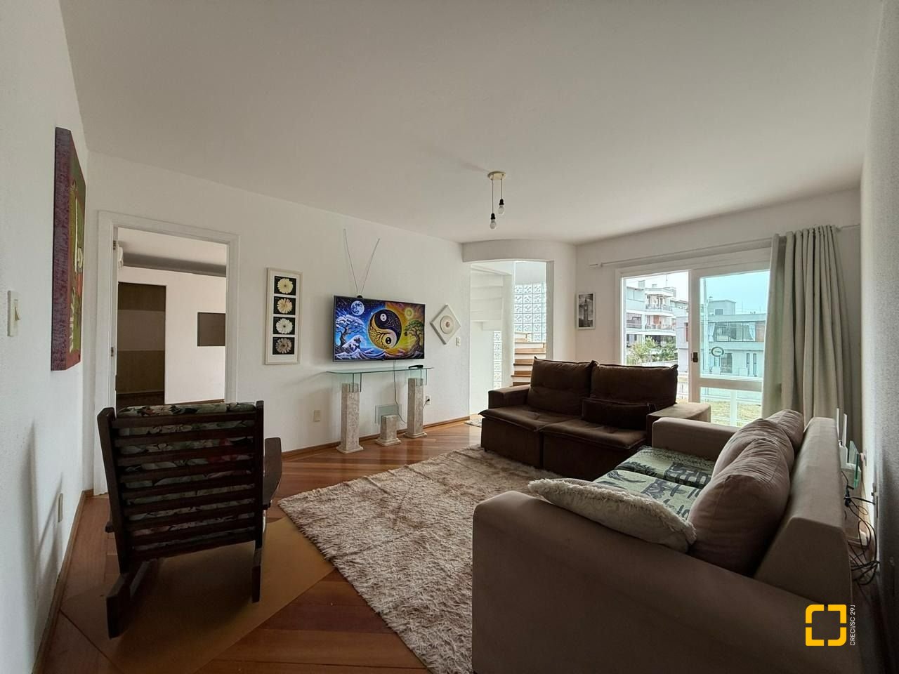 Casa com 502m², 9 quartos (sendo 3 suítes), 4 garagens, no bairro Ingleses em Florianópolis