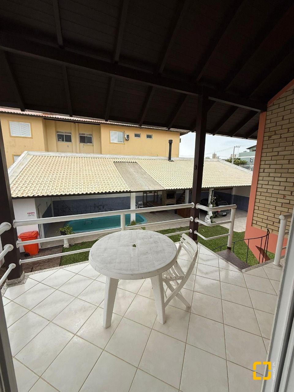 Casa com 502m², 9 quartos (sendo 3 suítes), 4 garagens, no bairro Ingleses em Florianópolis