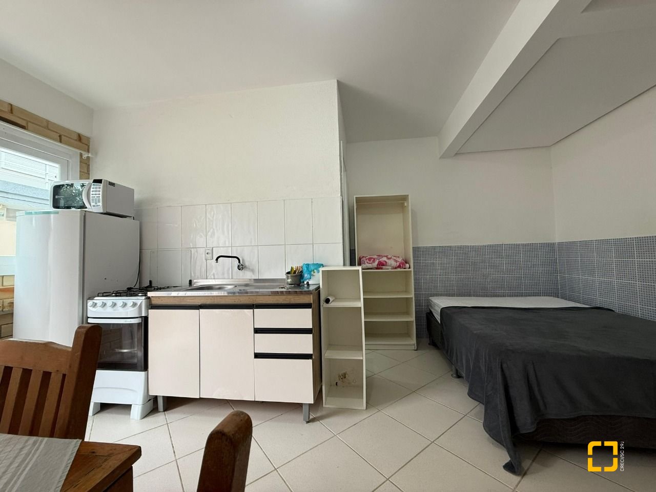 Casa com 502m², 9 quartos (sendo 3 suítes), 4 garagens, no bairro Ingleses em Florianópolis