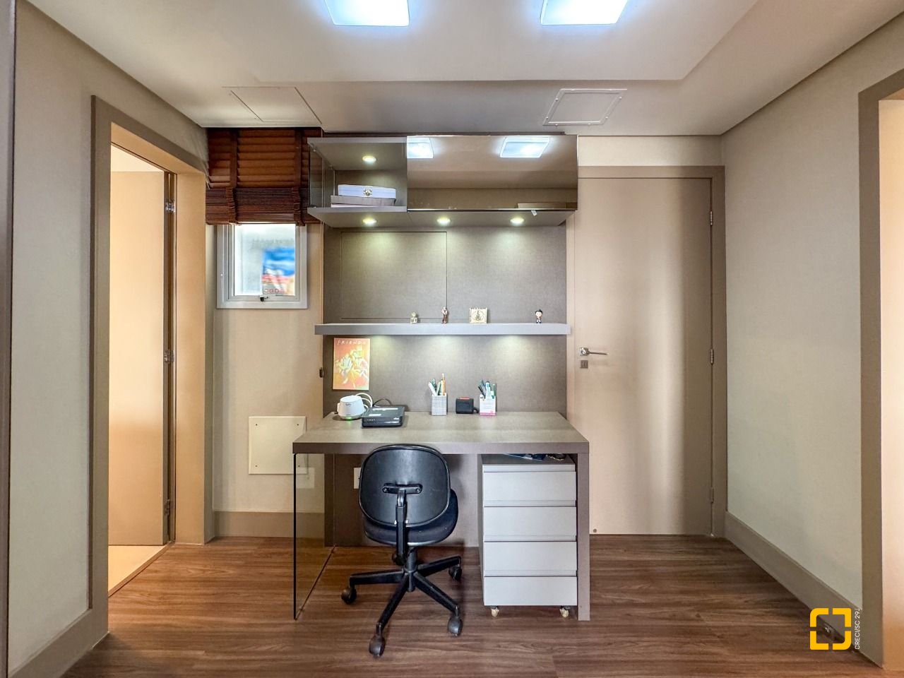 Cobertura com 175m², 5 quartos (sendo 2 suítes), 2 garagens, no bairro Estreito em Florianópolis