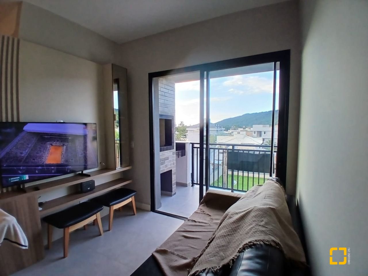 Apartamento com 60m², 1 quarto, 1 garagem, no bairro Cachoeira do Bom Jesus em Florianópolis