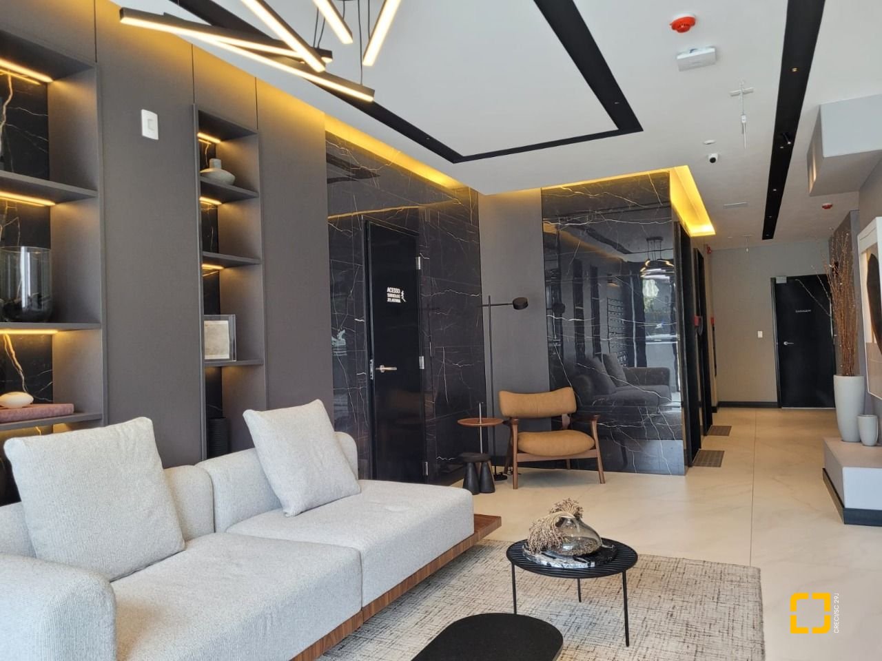 Apartamento com 73m², 4 quartos (sendo 2 suítes), 1 garagem, no bairro Beiramar em Florianópolis