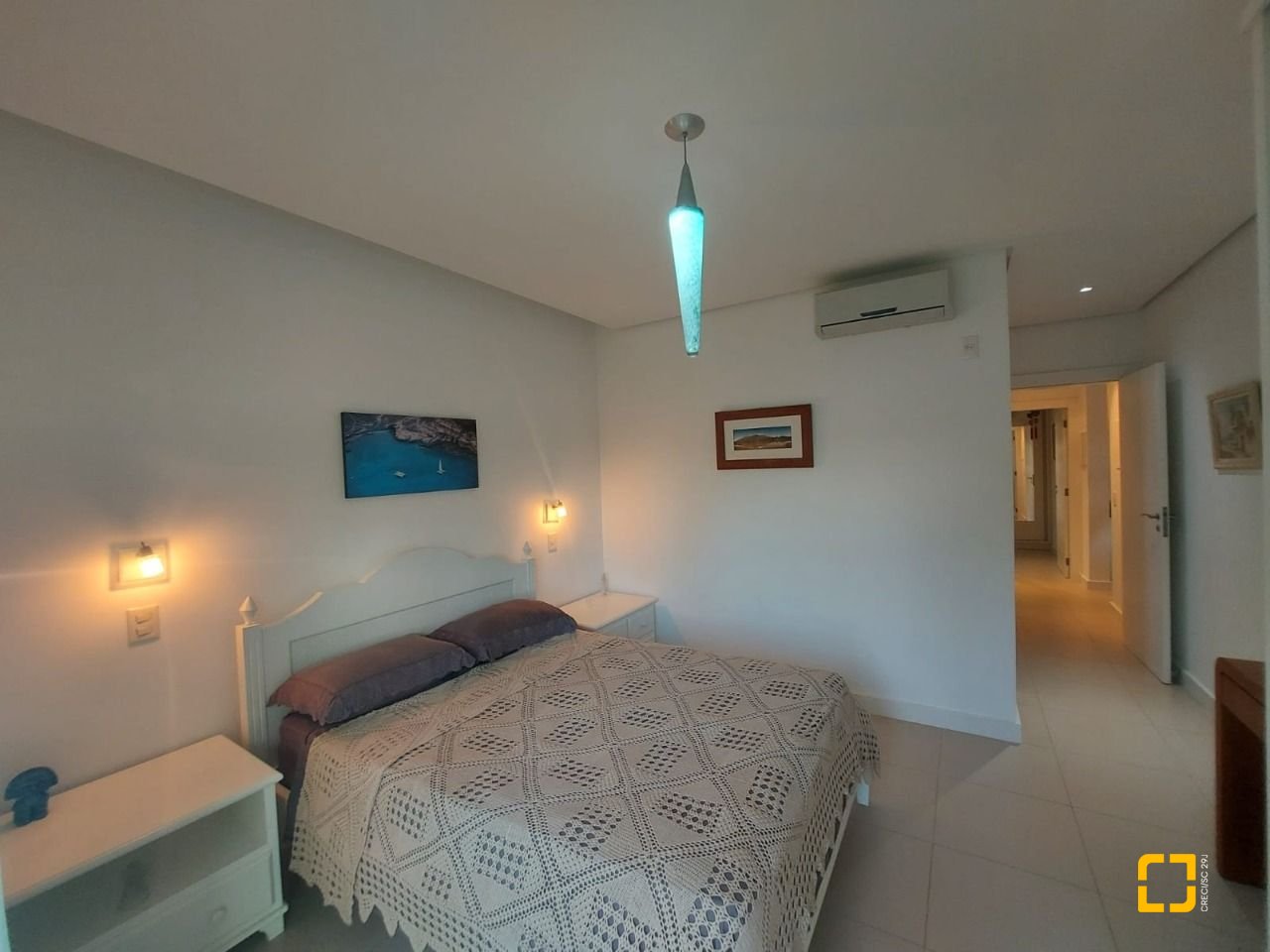 Casa com 475m², 7 quartos (sendo 7 suítes), 8 garagens, no bairro Canasvieiras em Florianópolis