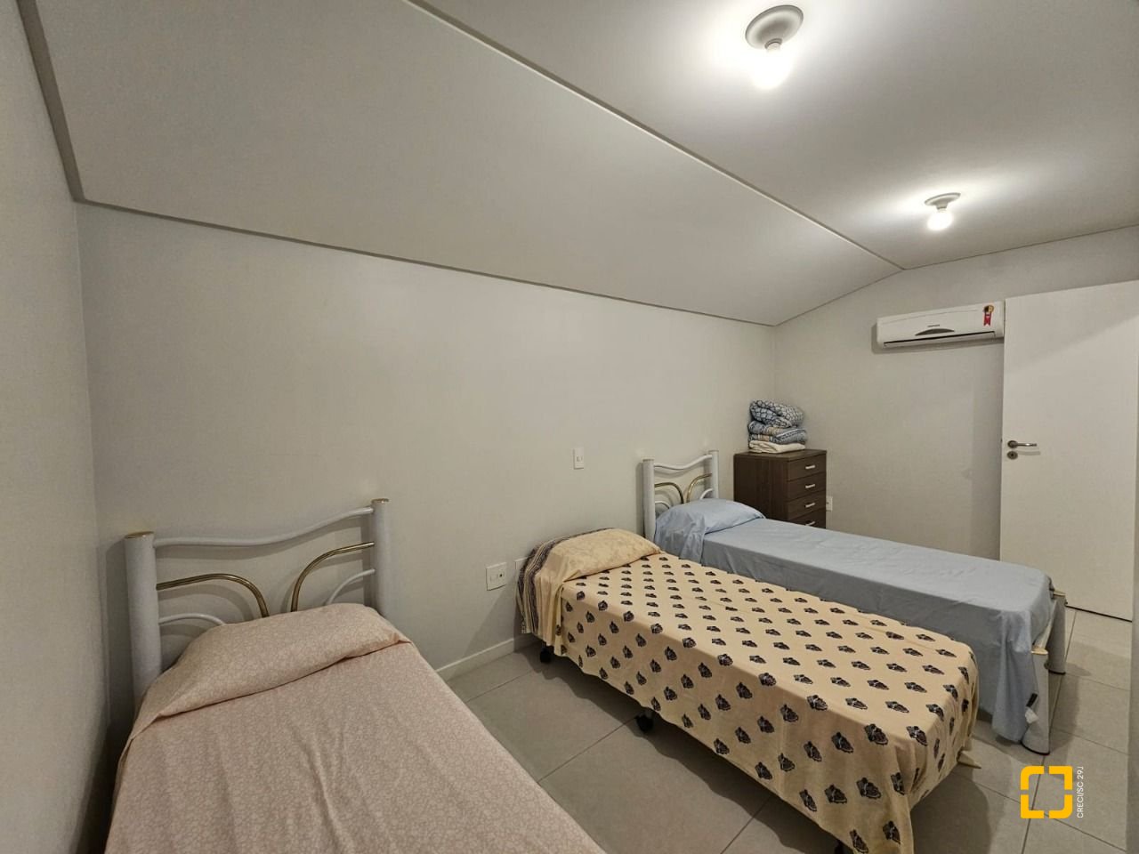 Cobertura com 165m², 6 quartos (sendo 1 suíte), 1 garagem, no bairro Ingleses em Florianópolis