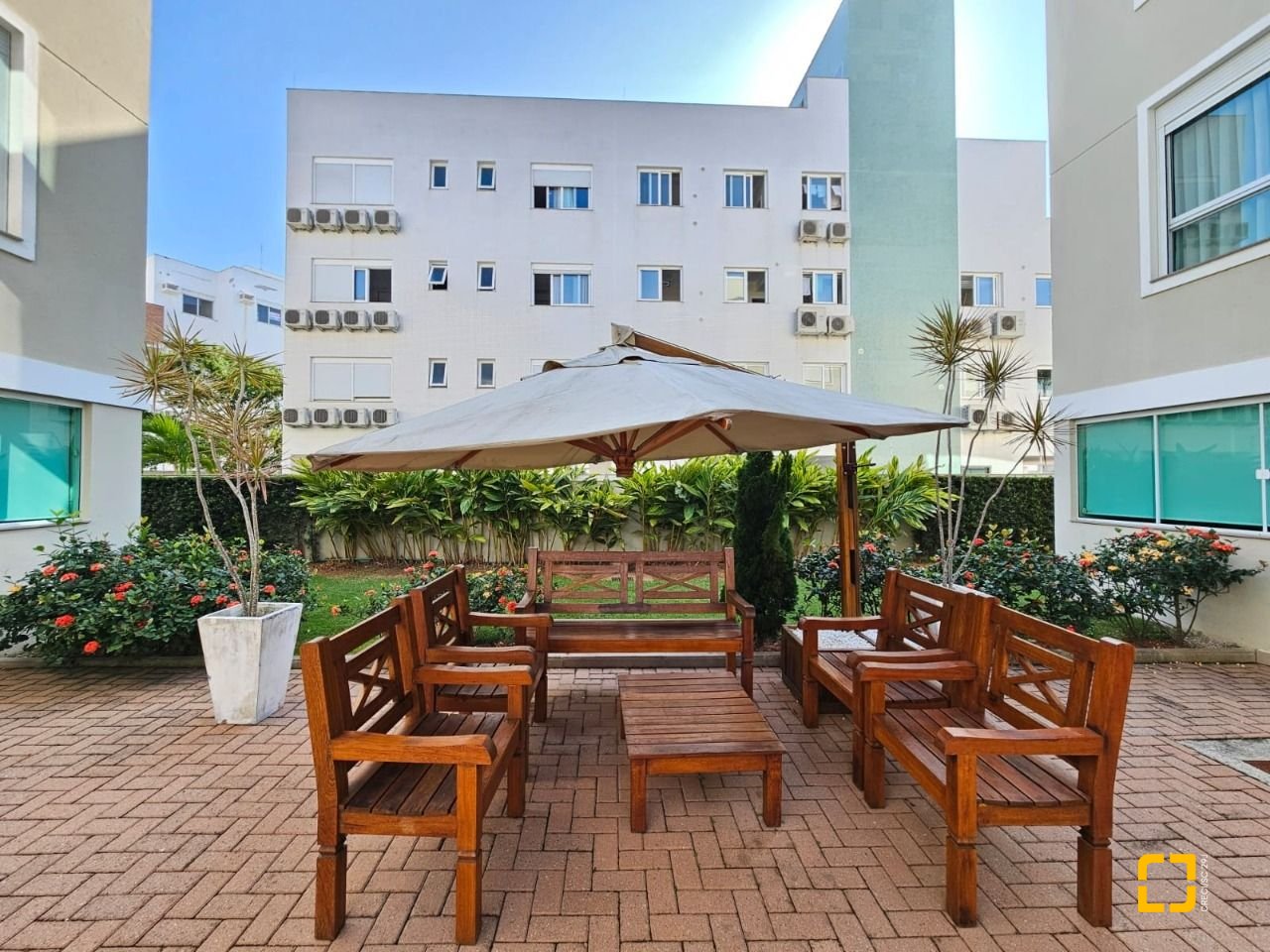 Cobertura com 165m², 6 quartos (sendo 1 suíte), 1 garagem, no bairro Ingleses em Florianópolis