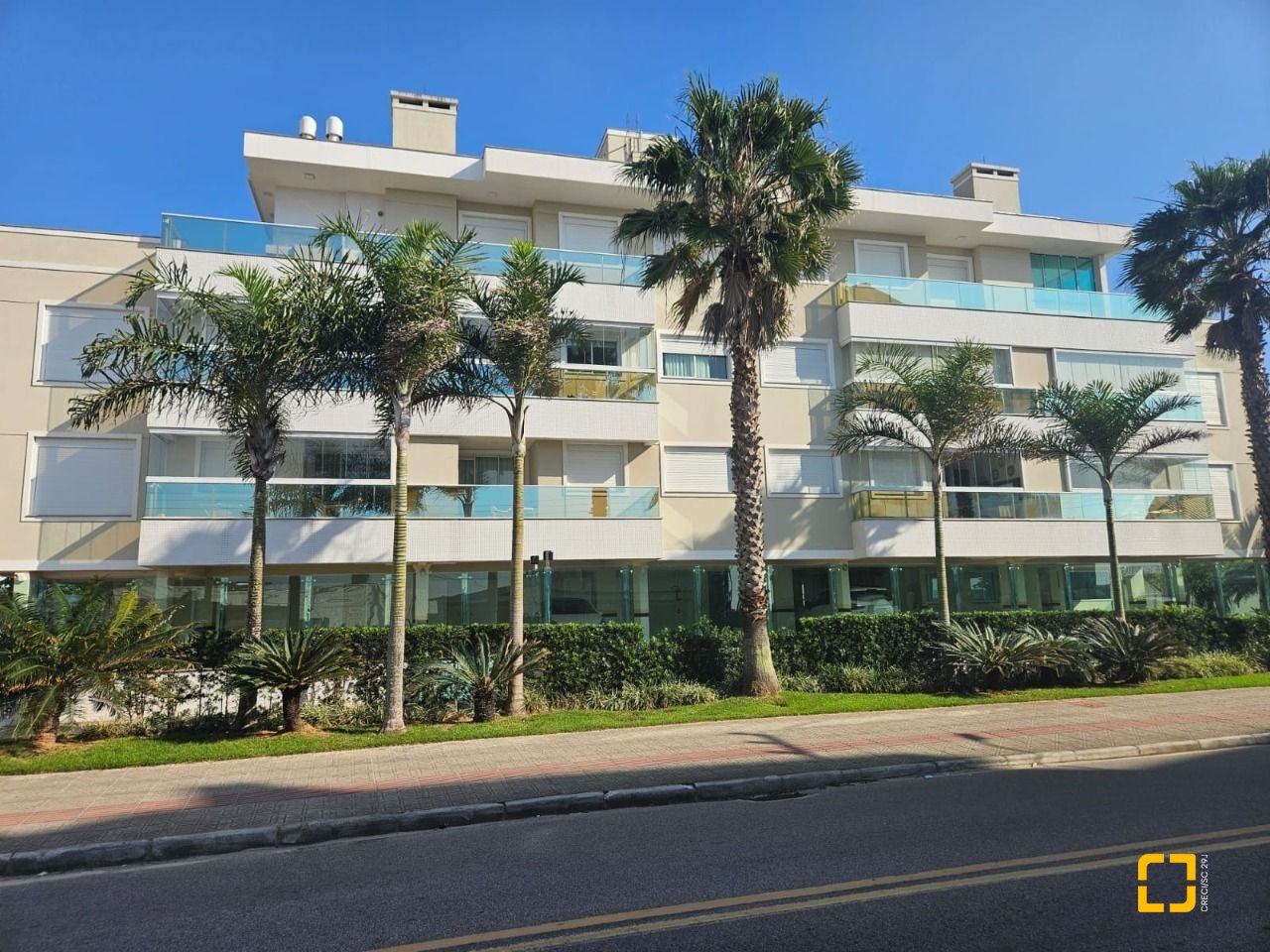 Cobertura com 165m², 6 quartos (sendo 1 suíte), 1 garagem, no bairro Ingleses em Florianópolis