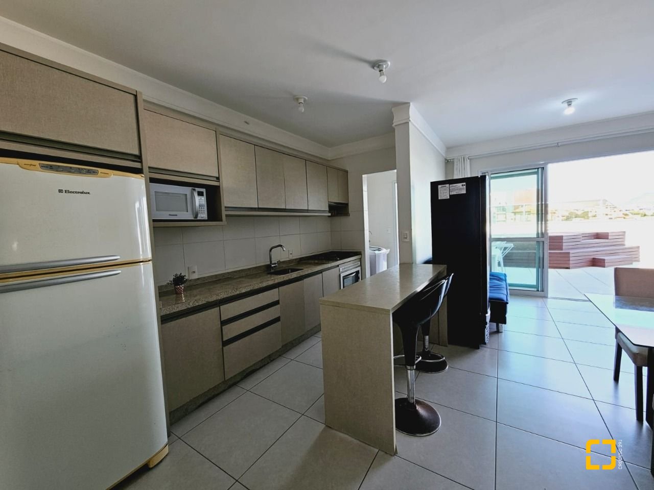 Cobertura com 165m², 6 quartos (sendo 1 suíte), 1 garagem, no bairro Ingleses em Florianópolis