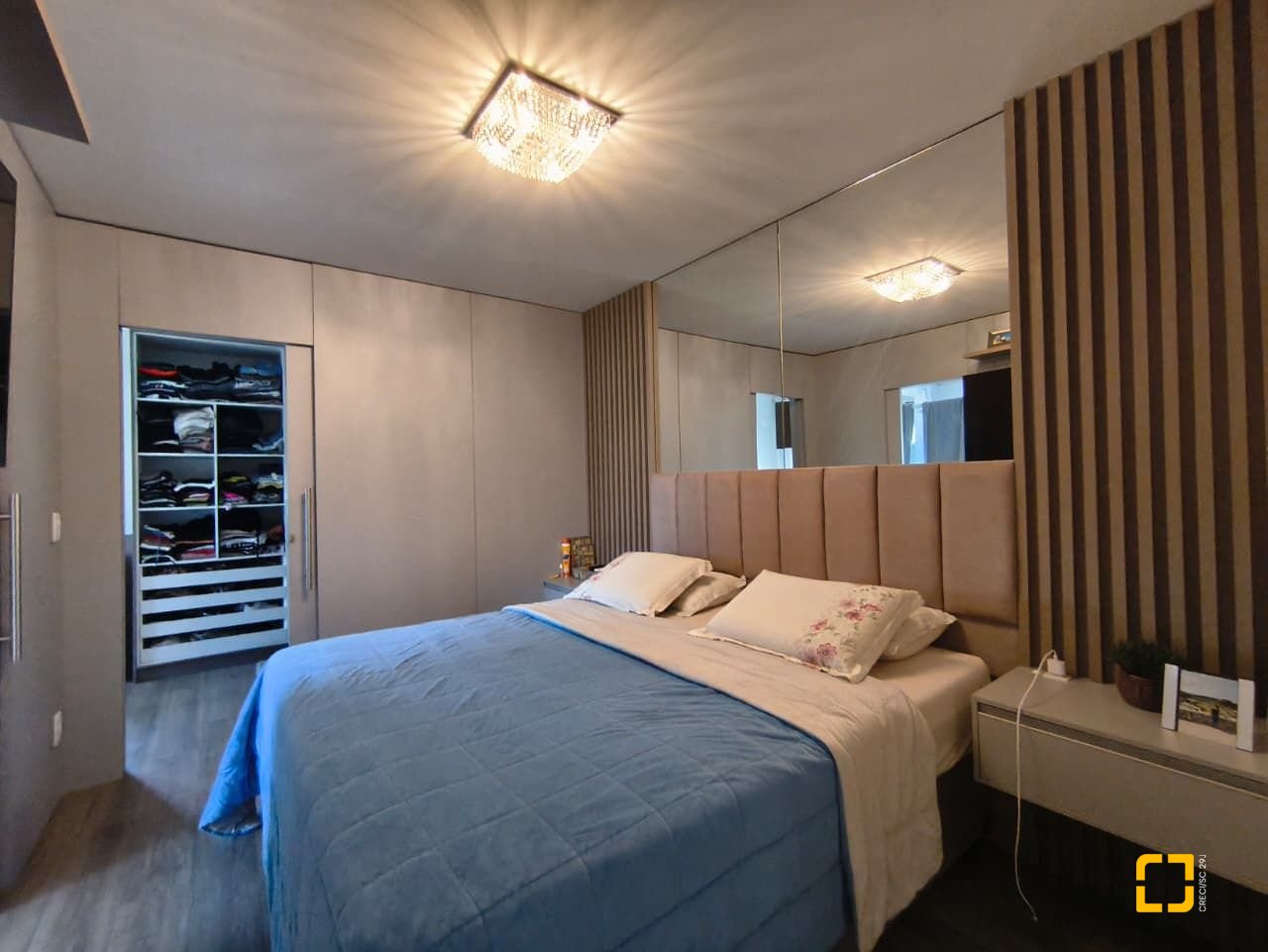 Casa com 200m², 6 quartos (sendo 3 suítes), 2 garagens, no bairro Cachoeira do Bom Jesus em Florianópolis