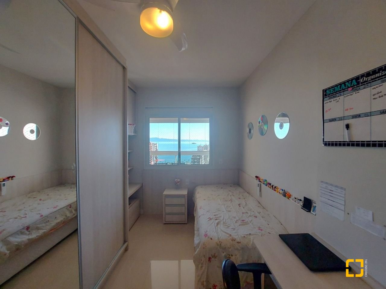 Apartamento com 128m², 4 quartos (sendo 1 suíte), 2 garagens, no bairro Agronômica em Florianópolis