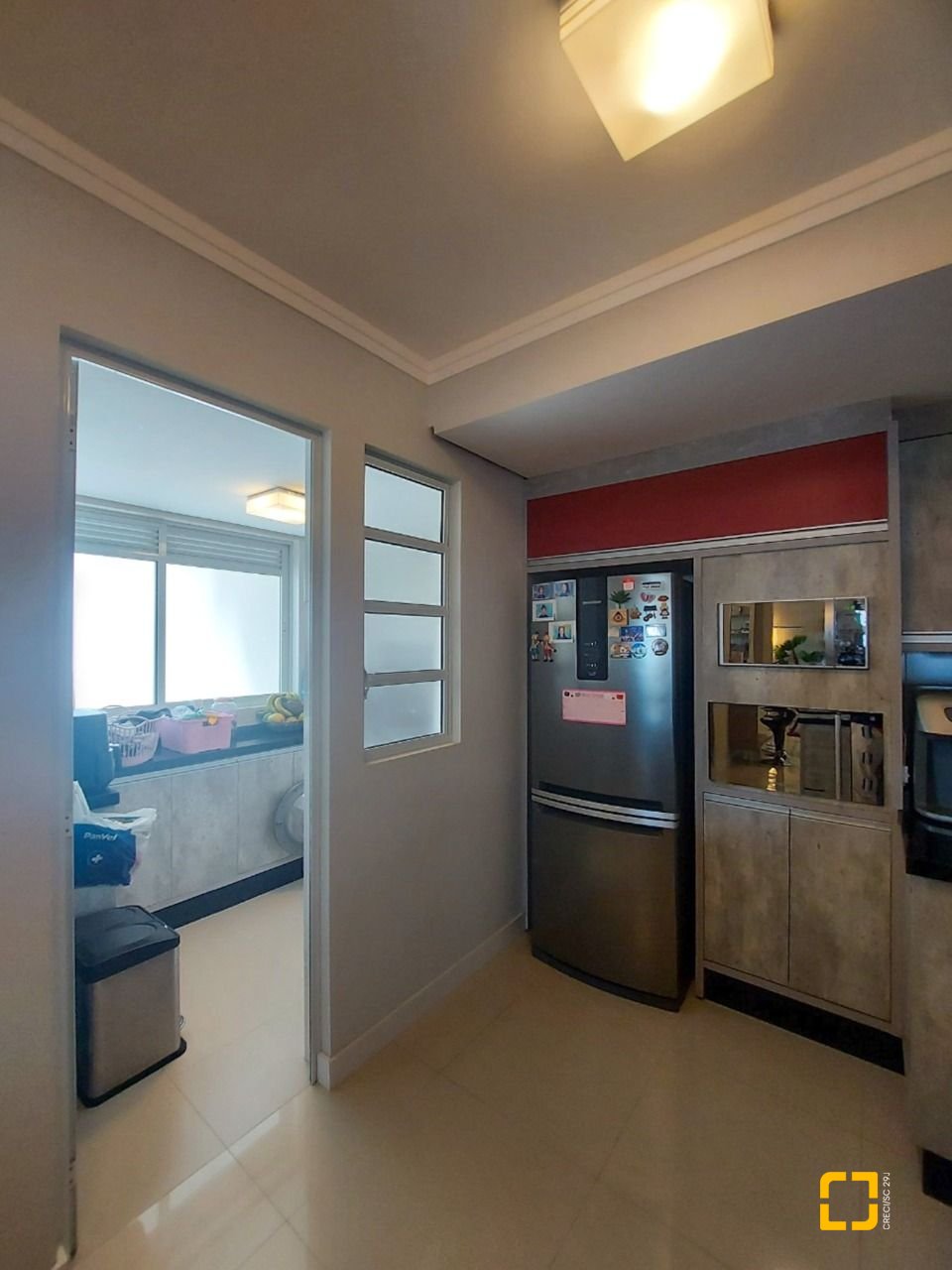 Apartamento com 128m², 4 quartos (sendo 1 suíte), 2 garagens, no bairro Agronômica em Florianópolis