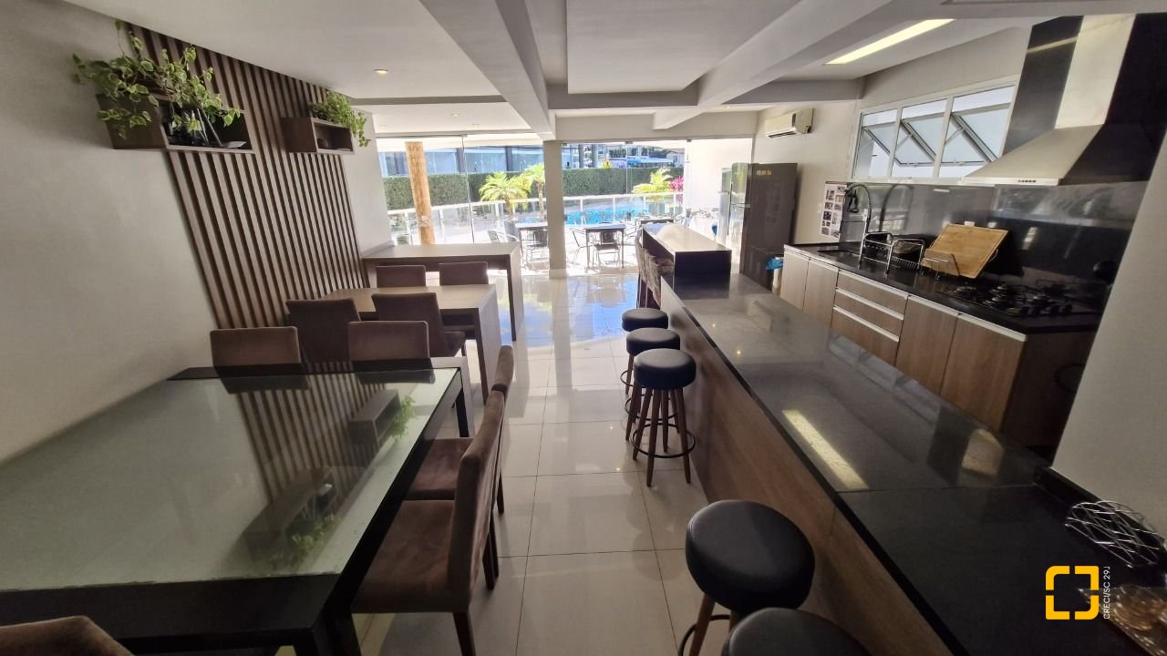 Apartamento com 65m², 3 quartos (sendo 1 suíte), 1 garagem, no bairro Itacorubi em Florianópolis