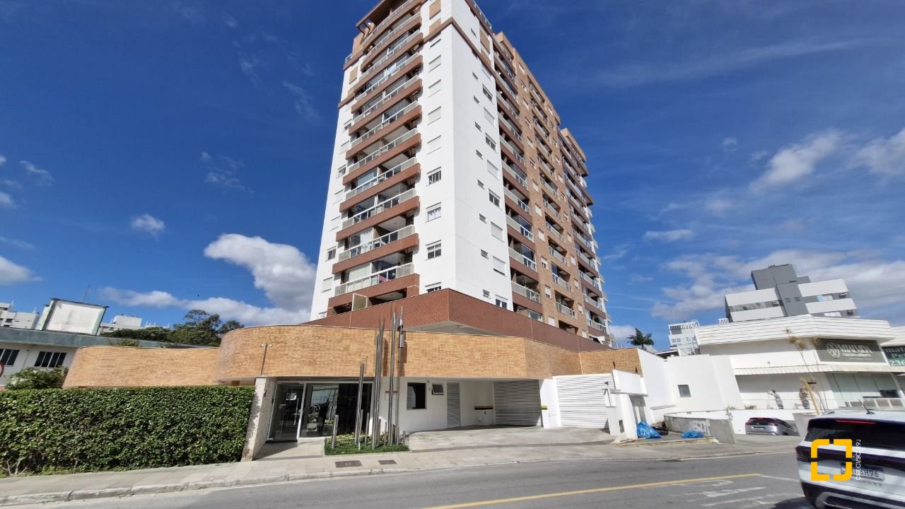 Apartamento com 65m², 3 quartos (sendo 1 suíte), 1 garagem, no bairro Itacorubi em Florianópolis