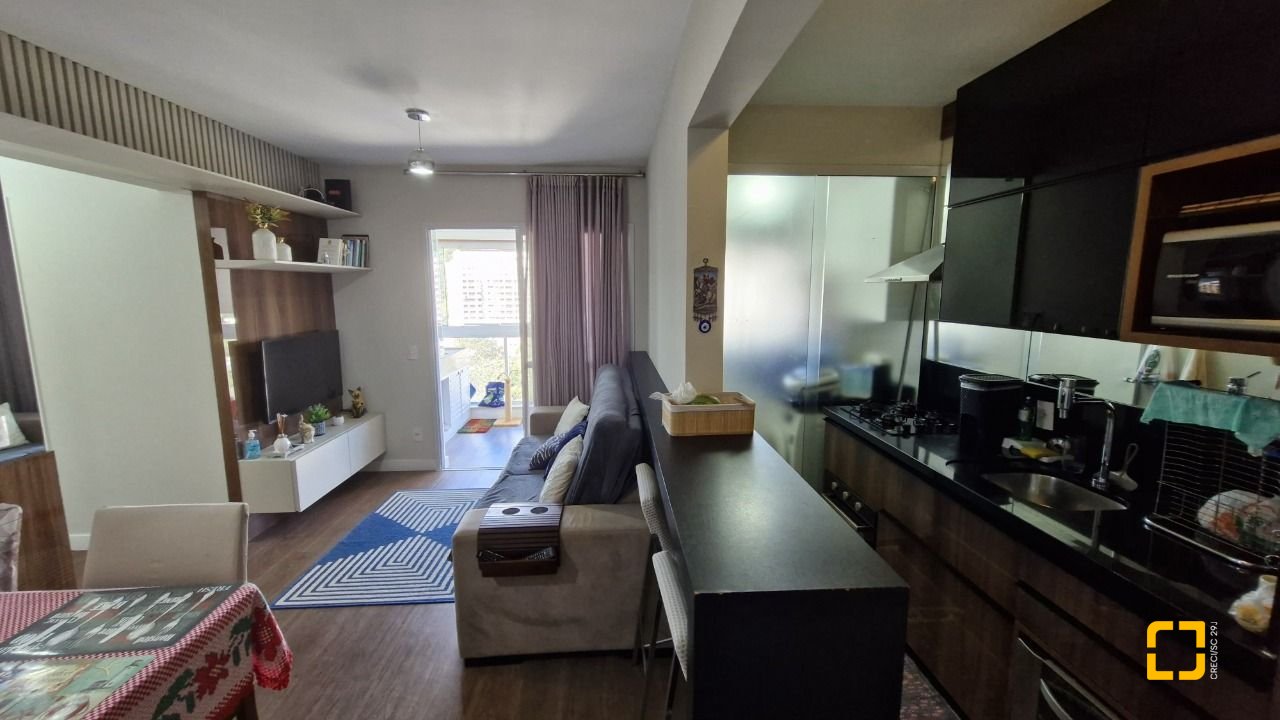 Apartamento com 65m², 3 quartos (sendo 1 suíte), 1 garagem, no bairro Itacorubi em Florianópolis