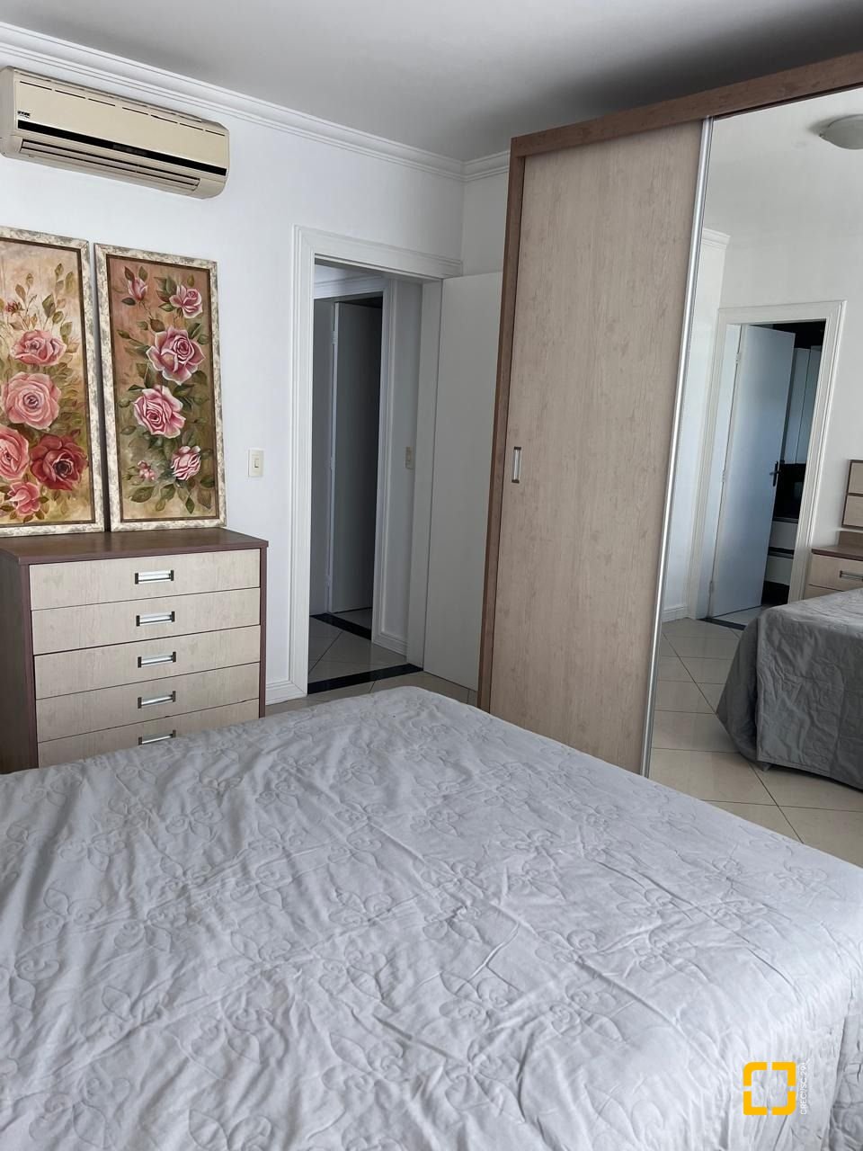 Cobertura com 170m², 3 quartos (sendo 1 suíte), 2 garagens, no bairro Ingleses em Florianópolis