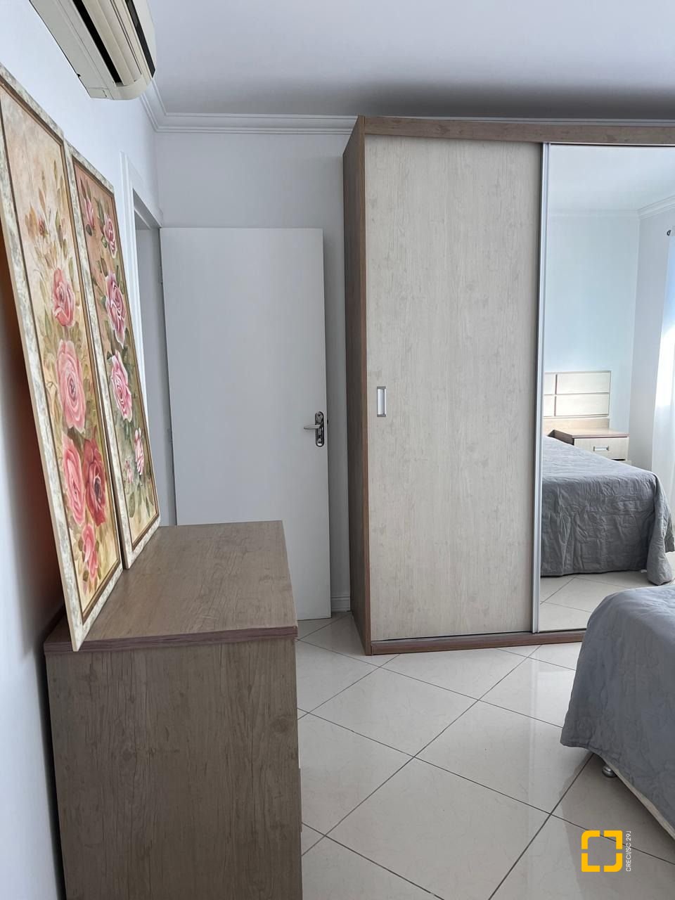 Cobertura com 170m², 3 quartos (sendo 1 suíte), 2 garagens, no bairro Ingleses em Florianópolis