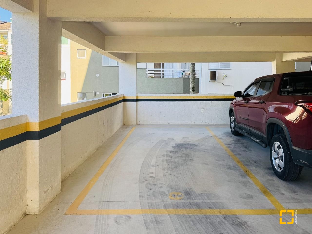 Apartamento com 145m², 4 quartos (sendo 1 suíte), 3 garagens, no bairro Lagoa da Conceição em Florianópolis