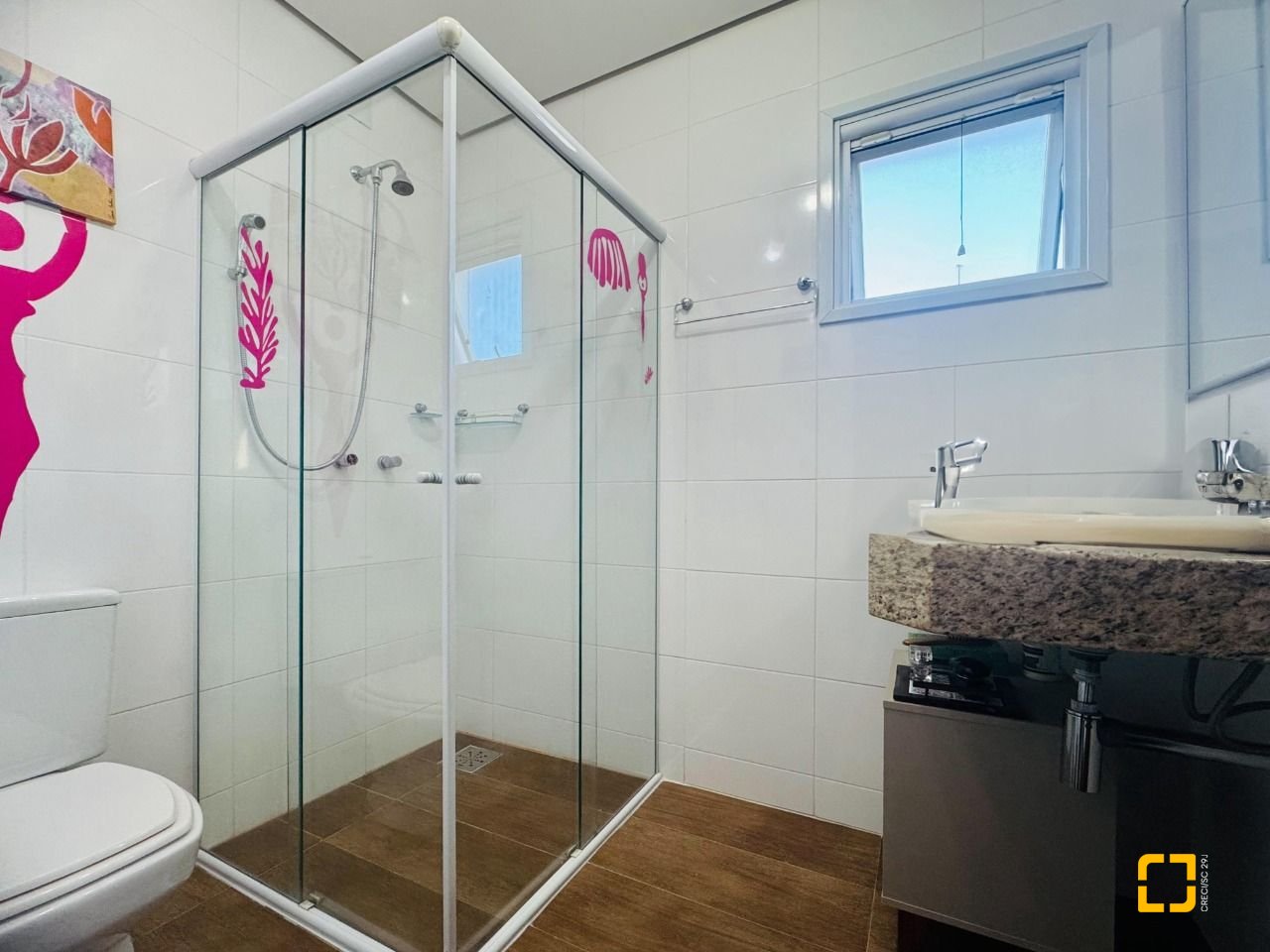 Apartamento com 145m², 4 quartos (sendo 1 suíte), 3 garagens, no bairro Lagoa da Conceição em Florianópolis
