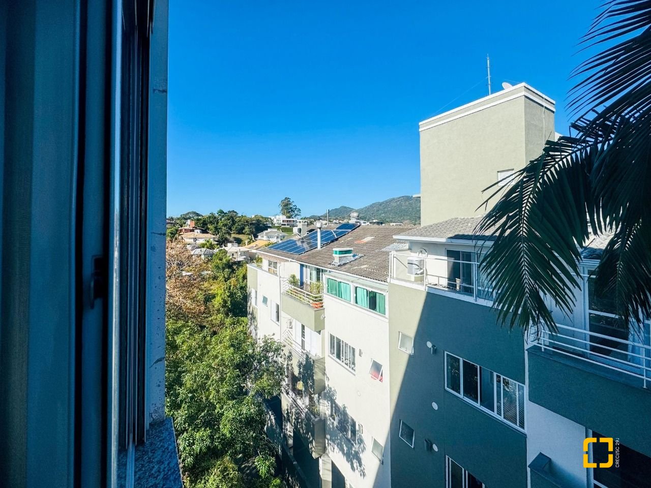 Apartamento com 145m², 4 quartos (sendo 1 suíte), 3 garagens, no bairro Lagoa da Conceição em Florianópolis