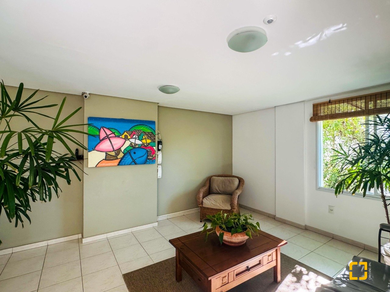 Apartamento com 145m², 4 quartos (sendo 1 suíte), 3 garagens, no bairro Lagoa da Conceição em Florianópolis