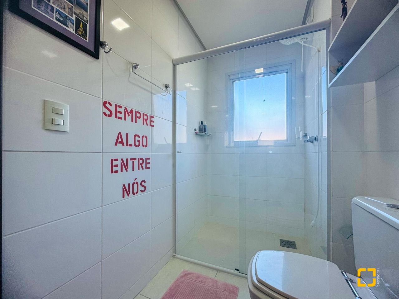 Apartamento com 145m², 4 quartos (sendo 1 suíte), 3 garagens, no bairro Lagoa da Conceição em Florianópolis