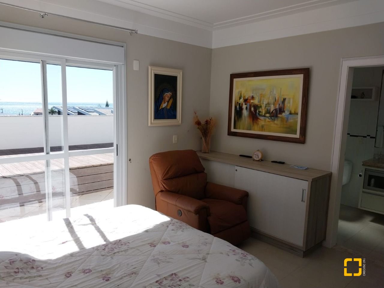 Cobertura com 272m², 7 quartos (sendo 3 suítes), 3 garagens, no bairro Ingleses em Florianópolis