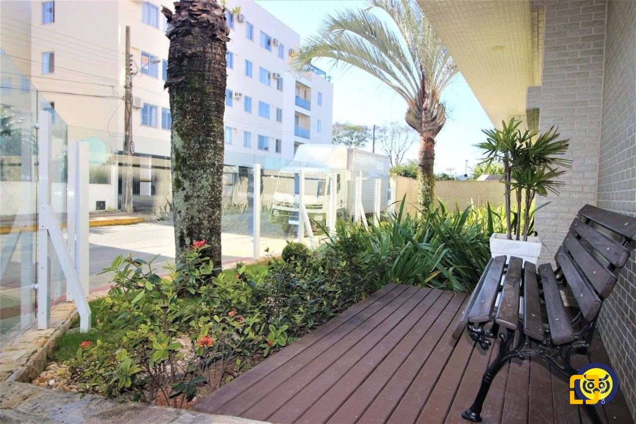 Apartamento com 78m², 3 quartos (sendo 1 suíte), 1 garagem, no bairro Trindade em Florianópolis