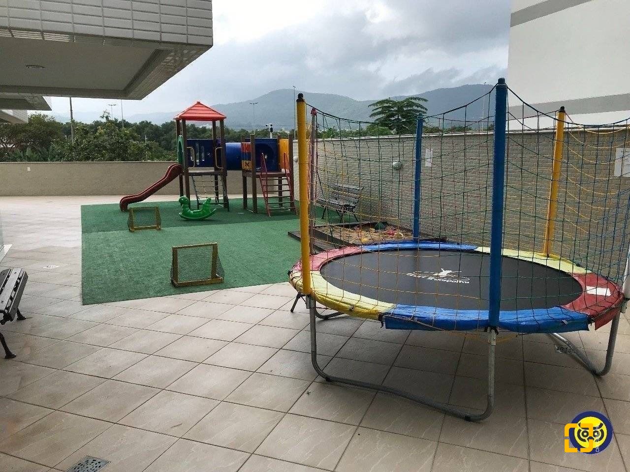 Apartamento com 78m², 3 quartos (sendo 1 suíte), 1 garagem, no bairro Trindade em Florianópolis