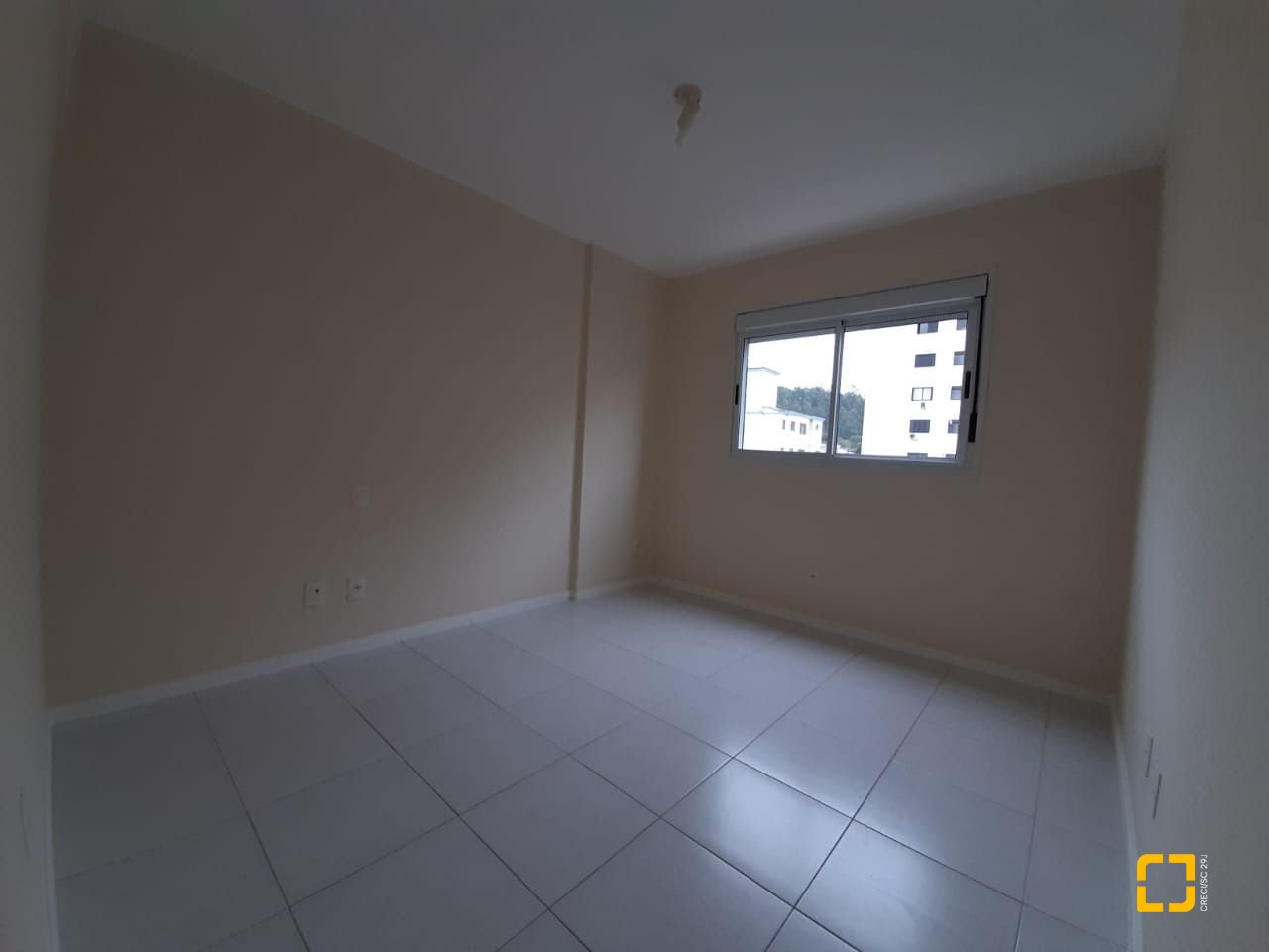 Apartamento com 78m², 3 quartos (sendo 1 suíte), 1 garagem, no bairro Trindade em Florianópolis