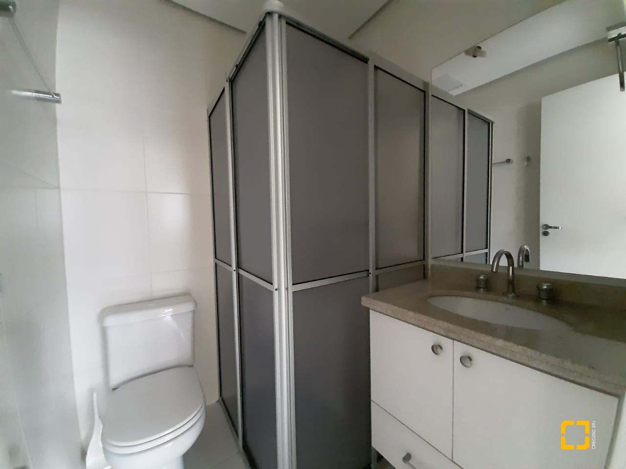 Apartamento com 78m², 3 quartos (sendo 1 suíte), 1 garagem, no bairro Trindade em Florianópolis