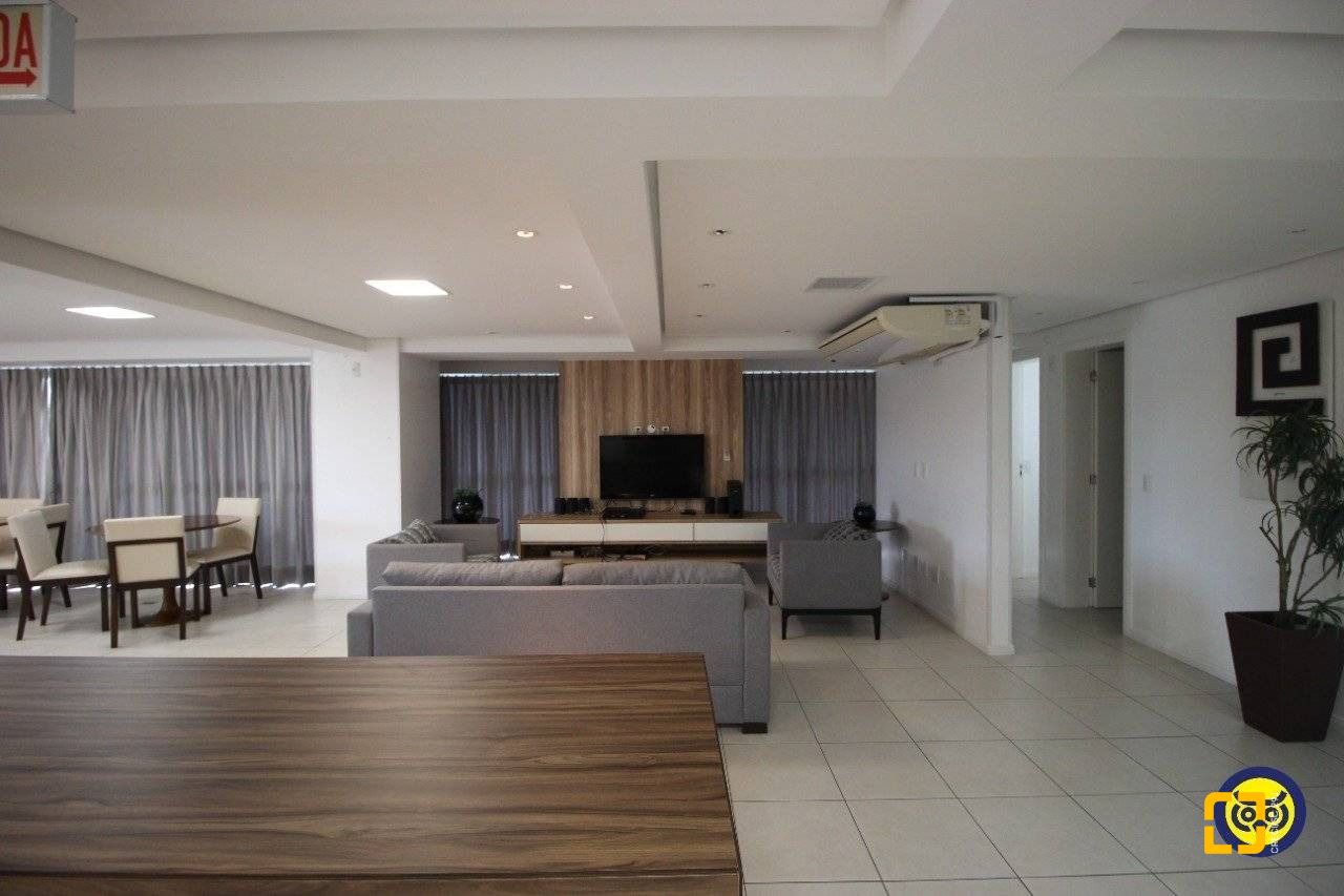 Apartamento com 78m², 3 quartos (sendo 1 suíte), 1 garagem, no bairro Trindade em Florianópolis