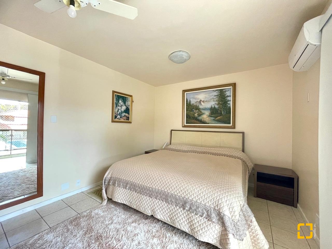 Cobertura com 229m², 3 quartos (sendo 3 suítes), 2 garagens, no bairro Canasvieiras em Florianópolis