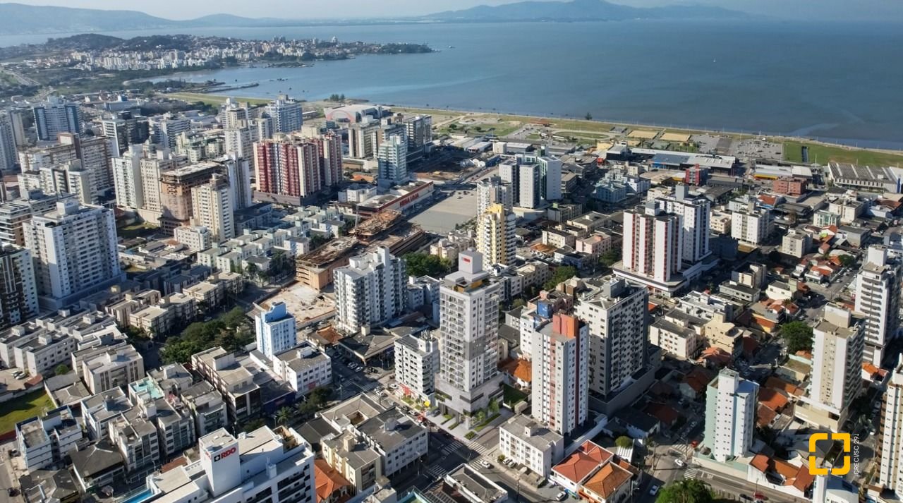 Studio com 53m², 1 quarto, no bairro Kobrasol em São José