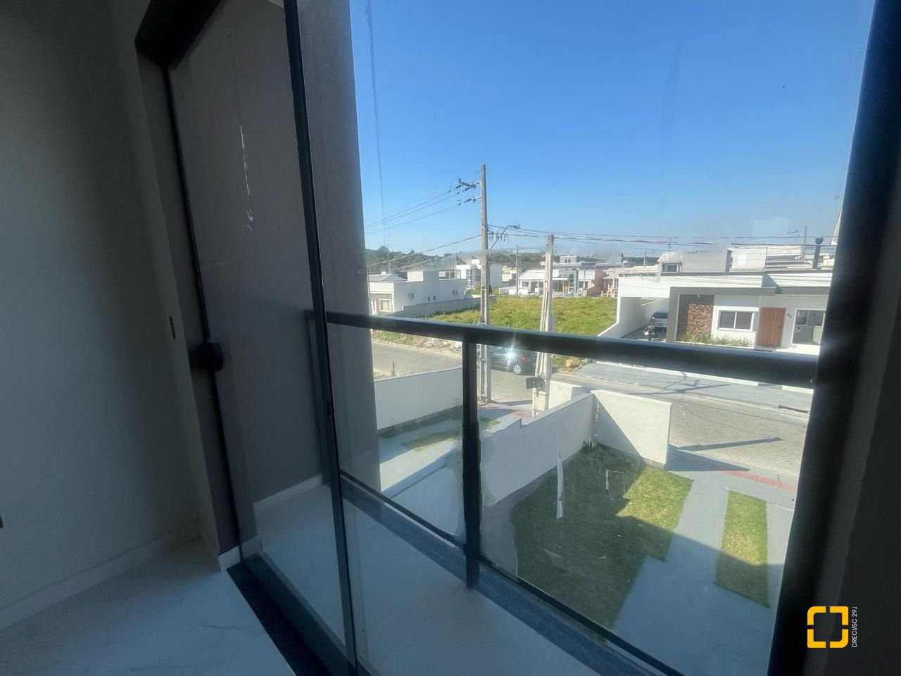 Casa com 85m², 2 quartos (sendo 2 suítes), 1 garagem, no bairro Bela Vista em Palhoça