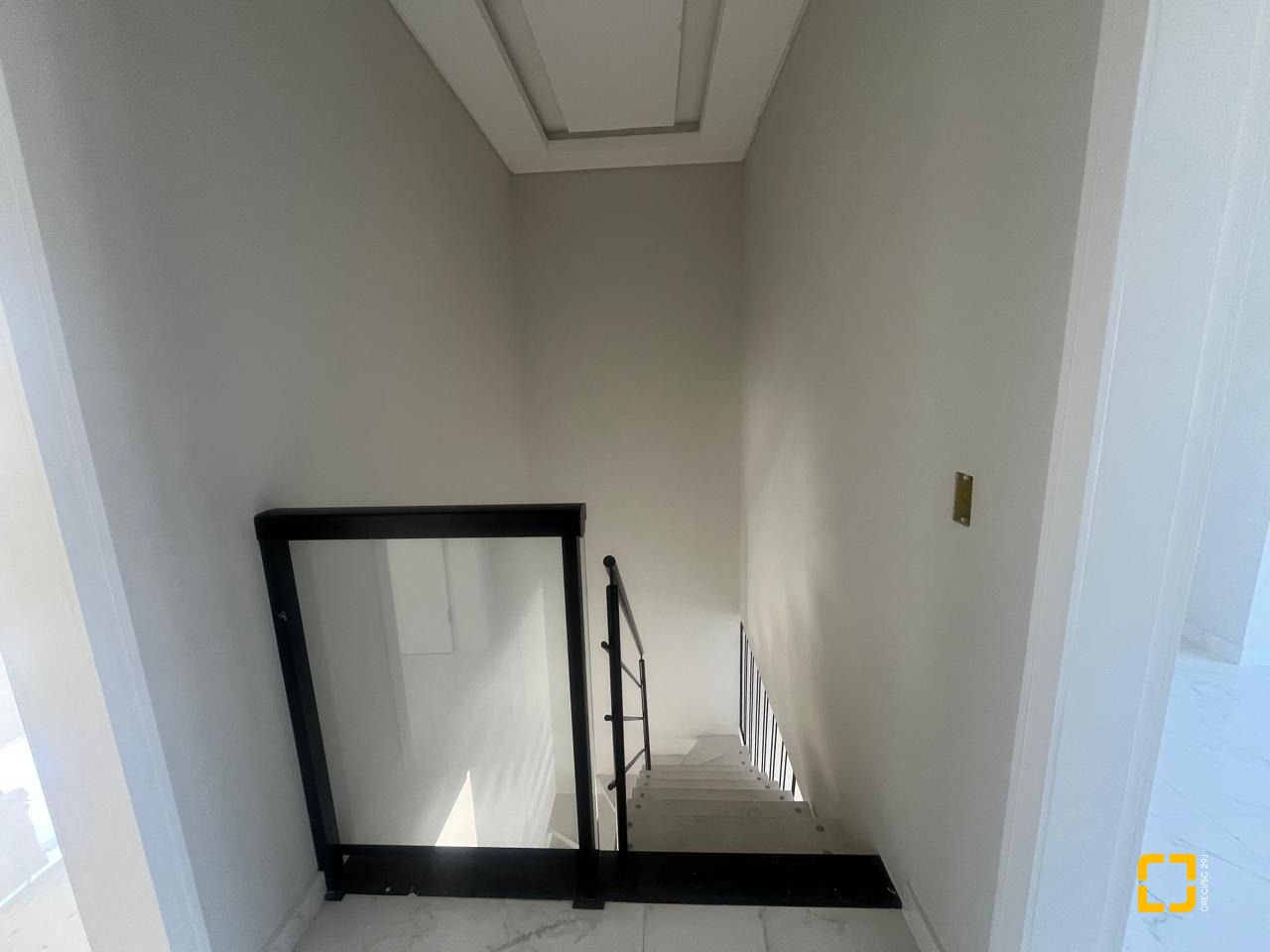Casa com 85m², 2 quartos (sendo 2 suítes), 1 garagem, no bairro Bela Vista em Palhoça