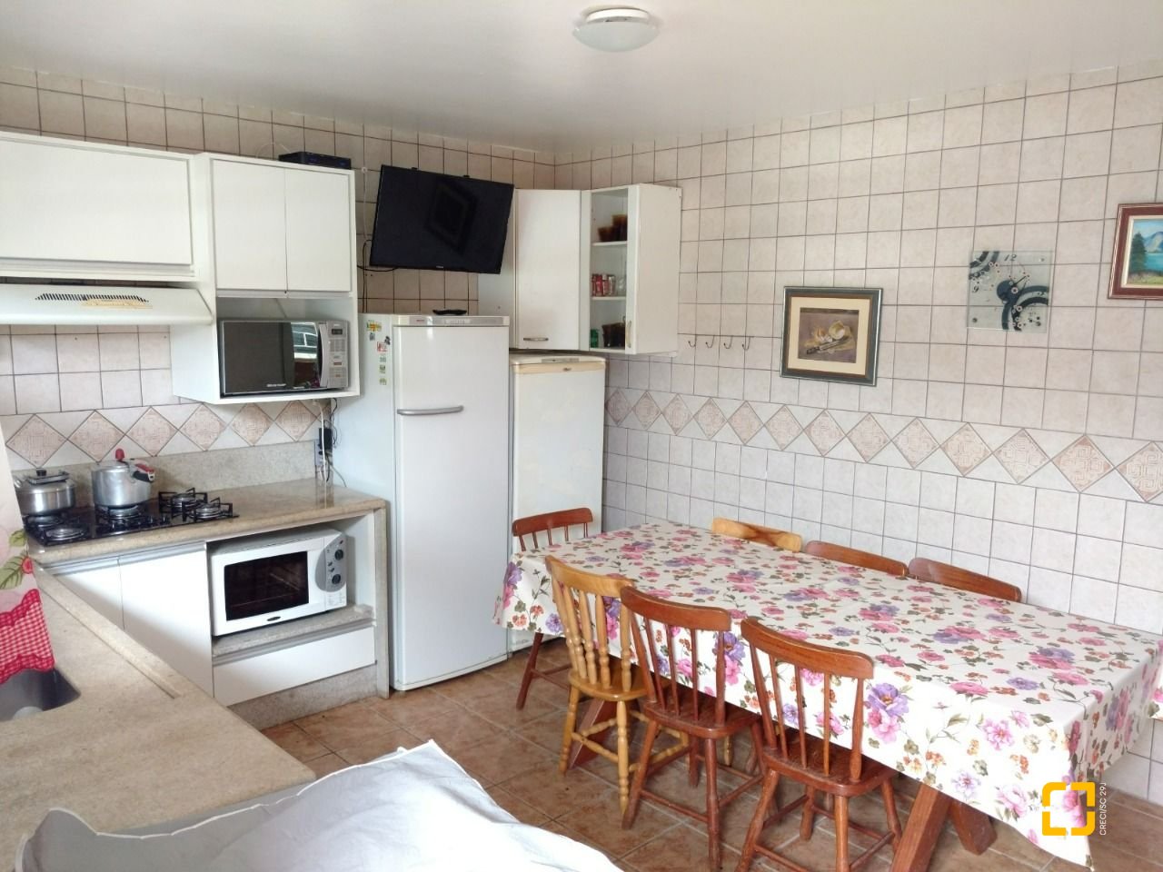 Casa com 113m², 5 quartos (sendo 1 suíte), 4 garagens, no bairro Ingleses em Florianópolis