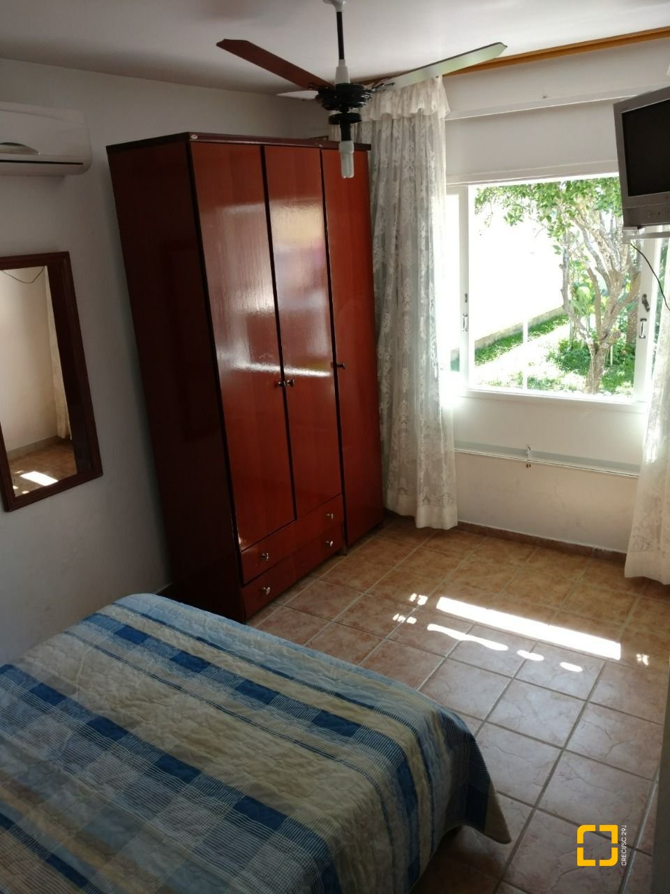 Casa com 113m², 5 quartos (sendo 1 suíte), 4 garagens, no bairro Ingleses em Florianópolis