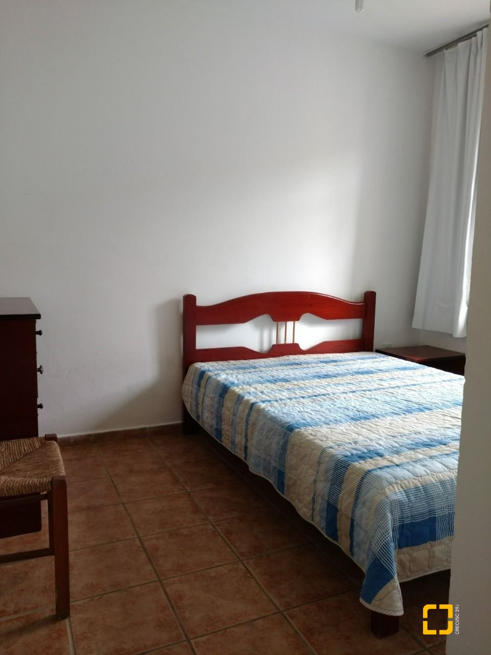 Casa com 113m², 5 quartos (sendo 1 suíte), 4 garagens, no bairro Ingleses em Florianópolis