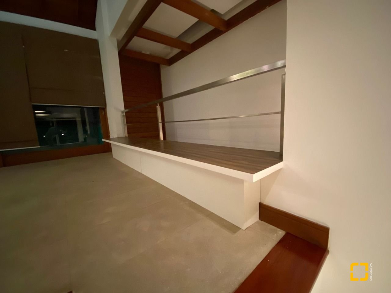 Casa com 929m², 5 quartos (sendo 3 suítes), 5 garagens, no bairro João Paulo em Florianópolis